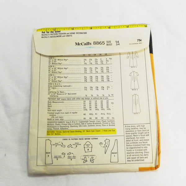 McCalls 8865 1967 Sewing Pattern Misses Dress Sz S